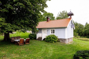 Cozy little cottage in Smaland close to lake and fishing
